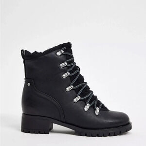 Winter  lace boots